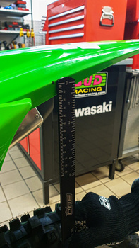 Règle de mesure pour précharge d'amortisseur