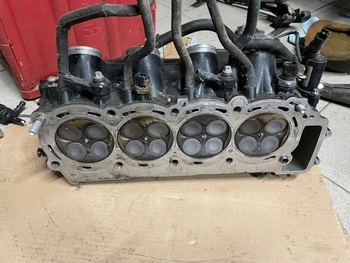 Zawór wydechowy zawory Bmw K1300 k40